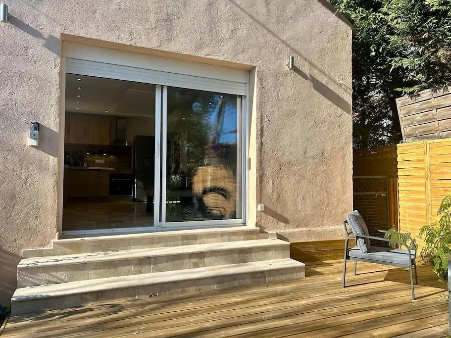 Bas De Villa Cosy Juan Les Pins Avec Jardin Holiday home Juan-les-Pins