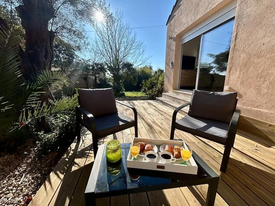Holiday home Bas De Villa Cosy Juan Les Pins Avec Jardin