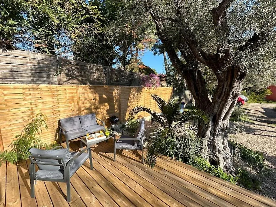 Holiday home Bas De Villa Cosy Juan Les Pins Avec Jardin France