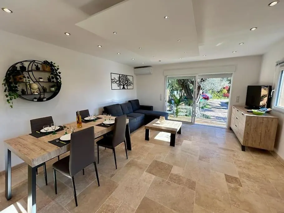 Bas De Villa Cosy Juan Les Pins Avec Jardin location